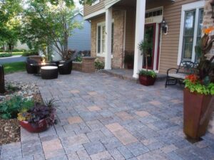 Edward's Lawn & Landscaping Commercial Hardscape Contractor in Clarksville, MD