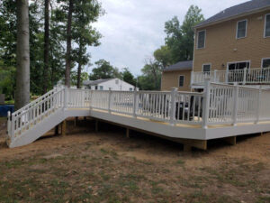 Edward's Lawn & Landscaping Custom Decks and Fences