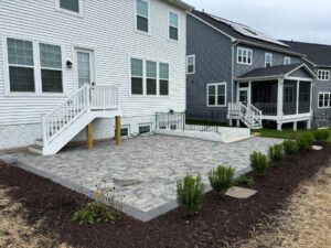 Edward's Lawn & Landscaping Residential and Commercial Patios