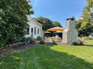 Edward's Lawn & Landscaping Designing a Backyard That’s Ready for Summer Entertaining