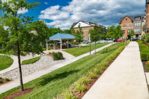 Edward's Lawn & Landscaping Commercial Properties Need a Ground Maintenance Plan