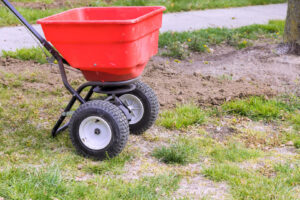 Edward's Lawn & Landscaping Lawn Fertilization Services in Glenelg, MD